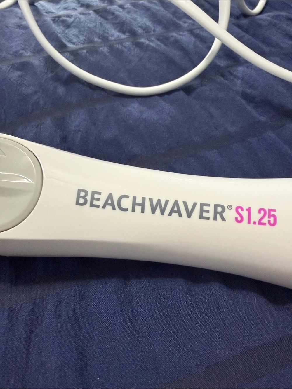 Beachwaver S1.25 White Professional Curling Iron for Women - Picture 2 of 10